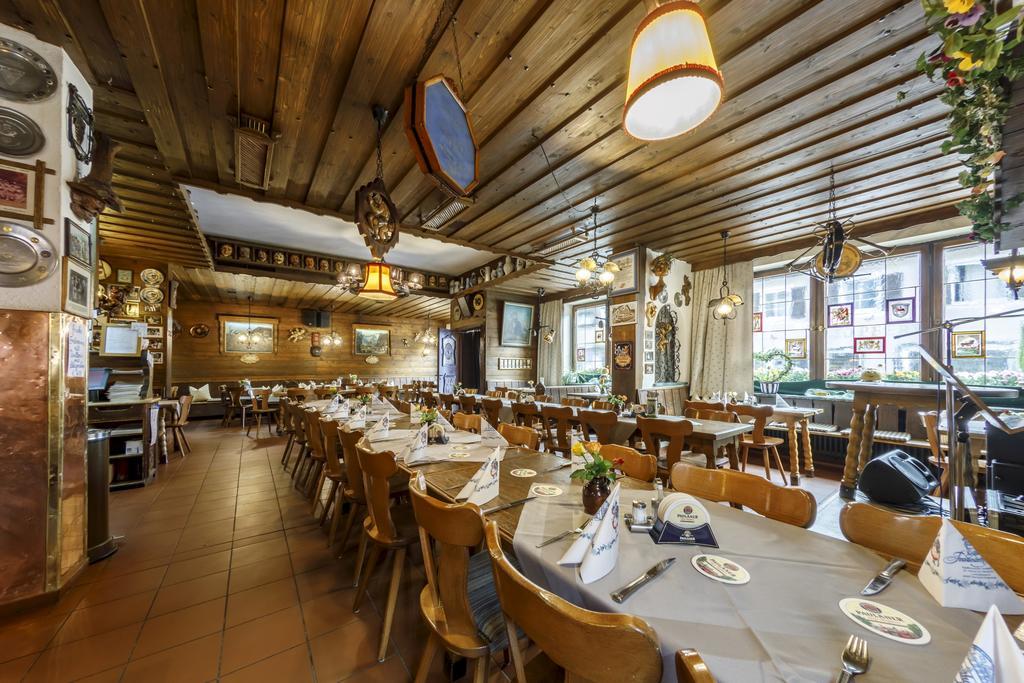 גרמיש-פרטנקירכן Hotel & Gasthof Fraundorfer מראה חיצוני תמונה