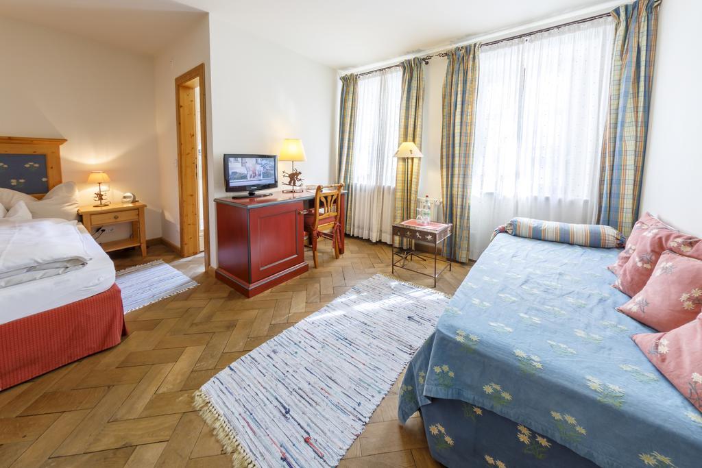 גרמיש-פרטנקירכן Hotel & Gasthof Fraundorfer מראה חיצוני תמונה