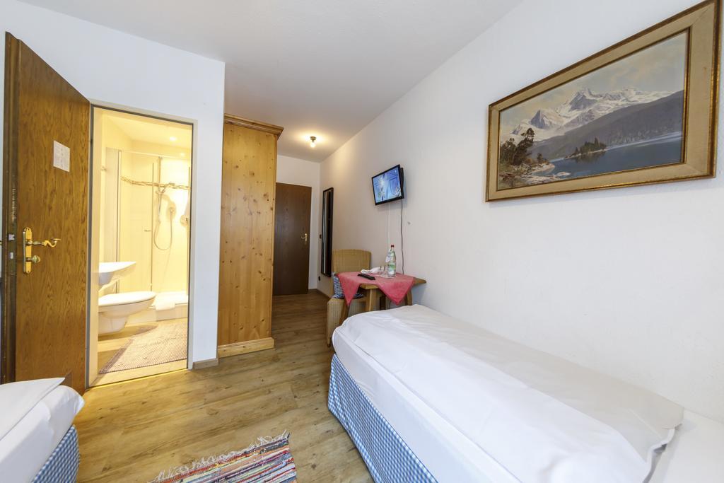 גרמיש-פרטנקירכן Hotel & Gasthof Fraundorfer מראה חיצוני תמונה